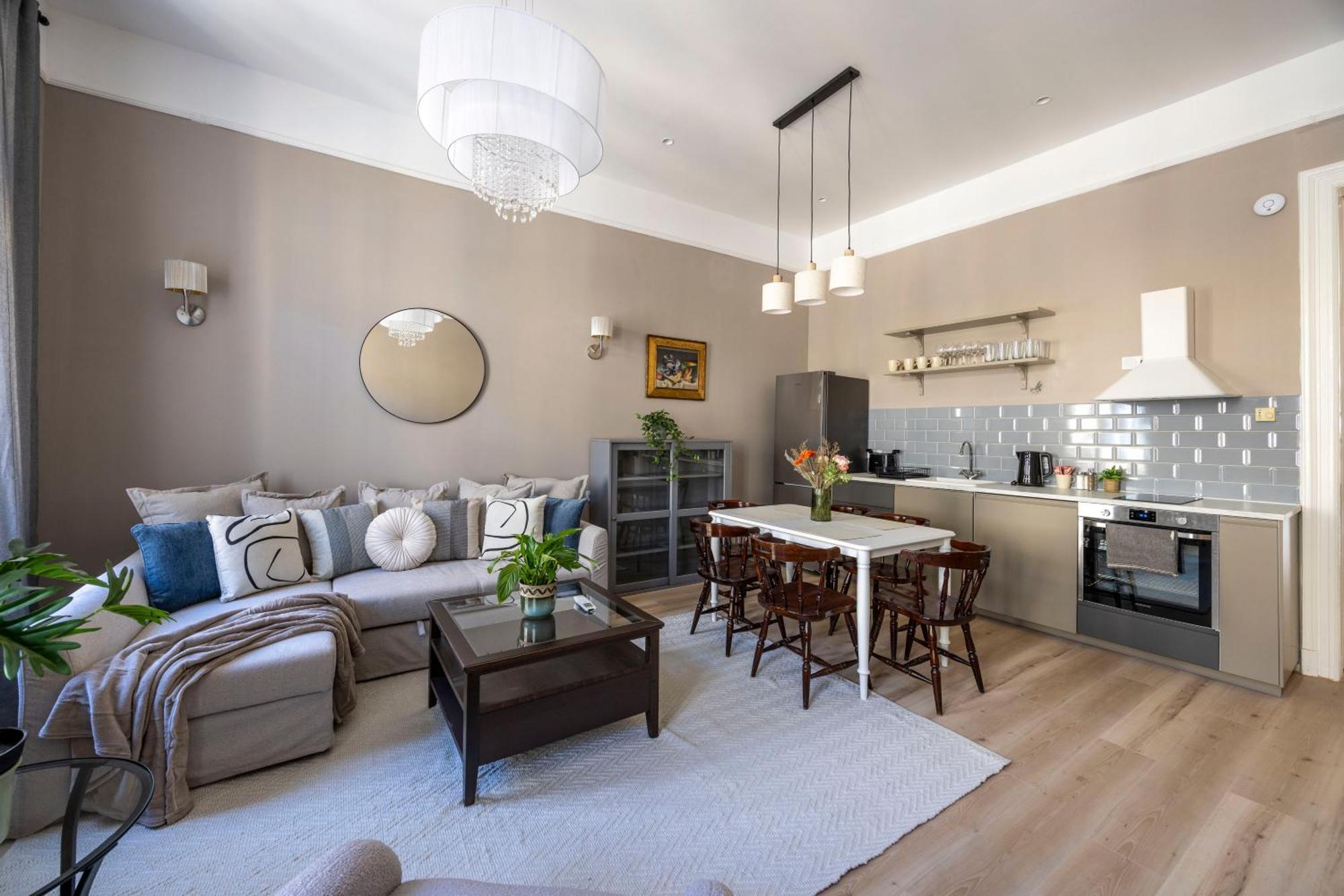 Charming Central Dream Home & Retreat By Prestige Homes 부다페스트 외부 사진