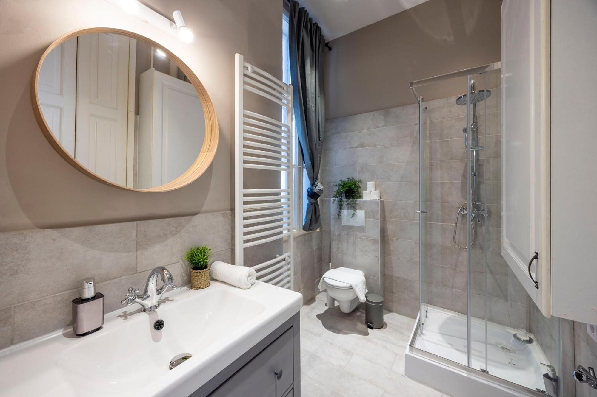 Charming Central Dream Home & Retreat By Prestige Homes 부다페스트 외부 사진